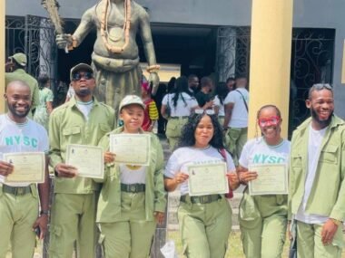 Who Is To Sign NYSC Green Card